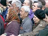 Опрос: большинство россиян за отмену пенсионного возраста
