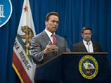 Шварценеггер  после  месяцев переговоров  убедил законодателей сократить расходы Калифорнии 