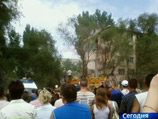 В Астрахани в среду утром обрушились два подъезда пятиэтажного общежития