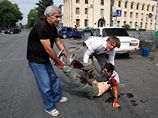 В Грузии учредили премию имени оператора-голландца, убитого то ли российской, то ли грузинской кассетной бомбой В Грузии учредили премию имени оператора-голландца, убитого то ли российской, то ли грузинской кассетной бомбой