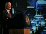 Мэр Нью-Йорка Майкл Блумберг на словах ратует за охрану окружающей среды, а на деле лично потворствует ее загрязнению