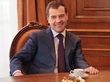 Россияне стали чуть лучше относиться к Медведеву, но Путина все равно любят больше Россияне стали чуть лучше относиться к Медведеву, но Путина все равно любят больше