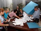 На досрочных выборах в парламент Молдавии правящая Партия коммунистов продолжает лидировать, но набирает уже менее 50% голосов