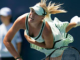 Мария Шарапова оформила выход в четвертьфинал теннисного турнира в американском Стэнфорде