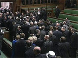 Напомним, этот год также отметился другим редчайшим событием в истории британского парламента - отставкой спикера.