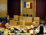 Коммунисты Молдавии, потерявшие места в парламенте, готовы перейти в оппозицию
Коммунисты Молдавии, потерявшие места в парламенте, готовы перейти в оппозицию