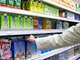 По данным ФАС, действия этих компаний, закупающих и перерабатывающих около 90% молока, производимого в Московской области, привели к установлению монопольно низких цен на молоко и к разделу товарного рынка