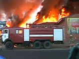 Общая площадь возгорания составила около 300 квадратных метров. Пострадали 12 магазинов