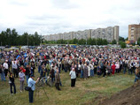 Митинг против остановки конвейера "АвтоВАЗа" и перехода завода на неполную рабочую неделю проходит сегодня в Тольятти
