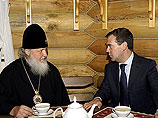  Позиции Патриарха Кирилла и Медведева по голомору расходятся