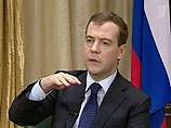 Говоря о своем отношении к президенту РФ, Кадыров отметил, что Дмитрий Медведев - сильный, мудрый, правильный политик