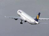 Так как пассажиры хотели обязательно лететь вдвоем, то компания Estonian Air отправила их домой в воскресенье самолетом Lufthansa