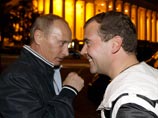 Медведев и Путин болели за Россию под пиво в сочинском кафе (ФОТО. ВИДЕО)