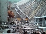 В ликвидации последствий аварии на Саяно-Шушенской ГЭС к концу дня будут участвовать около 1200 человек