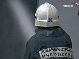 Пожарные ликвидируют возгорание в музее авиации на Ходынском поле в Москве: там в четверг вечером загорелся один из экспонатов - самолет Ил-14