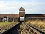 Нацисты устраивали в концлагерях бордели. Самый большой действовал в Освенциме Нацисты устраивали в концлагерях бордели. Самый большой действовал в Освенциме