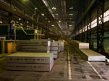 РУСАЛ – лидер мировой алюминиевой отрасли. Продукция экспортируется клиентам в 70 странах мира. На долю компании приходится около 12% мирового рынка алюминия и 15% глинозема. В компании работают 90 000 человек. РУСАЛ присутствует в 19 странах мира н РУСАЛ – лидер мировой алюминиевой отрасли. Продукция экспортируется клиентам в 70 странах мира. На долю компании приходится около 12% мирового рынка алюминия и 15% глинозема. В компании работают 90 000 человек. РУСАЛ присутствует в 19 странах мира н