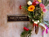 Место в склепе рядом с Мэрилин Монро выставлено на аукцион второй раз за месяц