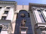 Обвиняемого по делу Политковской экс-милиционера будут судить одновременно в двух судах Обвиняемого по делу Политковской экс-милиционера будут судить одновременно в двух судах