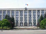 Правительство Молдавии отказалось нести политическую ответственность перед новым парламентом
