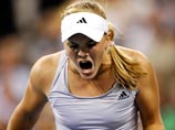 Обидчицу россиянок на US Open выставили из гостиницы перед четвертьфиналом Обидчицу россиянок на US Open выставили из гостиницы перед четвертьфиналом