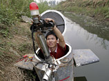 Китаец походил по барахолкам и собрал дома подводную лодку (ФОТО)