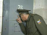 В уральской колонии киллер задушил тщедушного сокамерника-педофила В уральской колонии киллер задушил тщедушного сокамерника-педофила