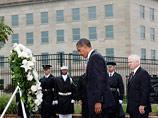 В Пентагоне президент США Барак Обама возложил венок в память о жертвах крупнейшей террористической атаки