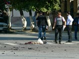 В результате взрыва в центре Грозного, по уточненным данным, тяжело ранены трое сотрудников милиции