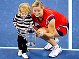Открытый чемпионат США по теннису выиграла молодая мама Ким Клийстерс 