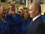 Во время визита в Тулу премьер-министр РФ Владимир Путин в очередной раз остался без часов - на этот раз стоимостью 6 тыс. долларов