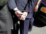 В Екатеринбурге арестованы двое крупных чиновников администрации, третьего отпустили под залог в пять миллионов В Екатеринбурге арестованы двое крупных чиновников администрации, третьего отпустили под залог в пять миллионов