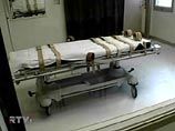 В США отложили казнь убийцы 14-летней девочки: за 2 часа палачи так и не нашли у него вену В США отложили казнь убийцы 14-летней девочки: за 2 часа палачи так и не нашли у него вену