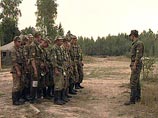 "Полностью боеготовая" база РФ в Абхазии еще далеко не обустроена: даже командование живет в палатках "Полностью боеготовая" база РФ в Абхазии еще далеко не обустроена: даже командование живет в палатках