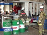 Из Хакасии в Томск уже прибыли три 50-кубовых емкости нефтепродуктов из машинного зала Саяно-Шушенской ГЭС для переработки Из Хакасии в Томск уже прибыли три 50-кубовых емкости нефтепродуктов из машинного зала Саяно-Шушенской ГЭС для переработки