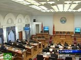 Парламент Киргизии хочет усыновить сирот, брошенных в России гастарбайтерами