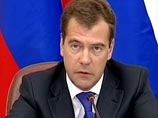 Медведев предложил законодательно ускорить процедуру назначения губернаторов