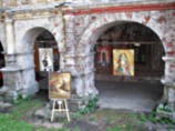 В московском Высоко-Петровском монастыре открылась выставка "Окно в рай"
