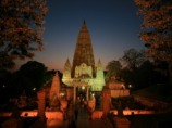 В экспозицию вошли снимки, сделанные автором во время его паломнических поездок в буддийские страны - Индию, Таиланд, Непал, Бирму, Шри-Ланку, Китай