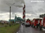 На территории Назаровской Государственной районной электростанции в Красноярском крае в пятницу днем был обнаружен подозрительный сверток, похожий на взрывное устройство. На место событий были отправлены пожарные машины, экипаж скорой помощи
