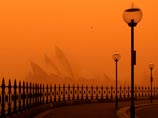 В среду сильнейшая за последние десятилетия песчаная буря накрыла самый крупный город Австралии - Сидней