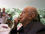 Знаменитый 101-летний бразильский архитектор Нимейер госпитализирован, но чувствует себя хорошо