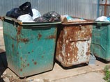 На Херсонщине две "модницы" не поделили дубленку, найденную на помойке: одна девушка в реанимации На Херсонщине две "модницы" не поделили дубленку, найденную на помойке: одна девушка в реанимации