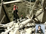 В Тбилиси обрушилось здание: под завалами ищут человека