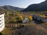 Состояние воды в колымской реке Хасын после ЧП в Карамкене пришло в норму Состояние воды в колымской реке Хасын после ЧП в Карамкене пришло в норму