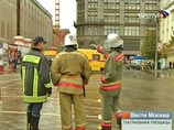 По мнению специалистов "Мосводоканала", причиной разрушения трубопровода могло стать разуплотнение и подвижка грунтов, которые произошли в результате производства работ по устройству котлована для Большого театра По мнению специалистов "Мосводоканала", причиной разрушения трубопровода могло стать разуплотнение и подвижка грунтов, которые произошли в результате производства работ по устройству котлована для Большого театра