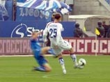 "Зенит", выиграв у ЦСКА, подключился к чемпионской гонке "Зенит", выиграв у ЦСКА, подключился к чемпионской гонке
