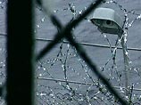 В Свердловской области заключенные вместе с сотрудниками следственного изолятора (СИЗО) поймали двух арестованных, которые пытались бежать. В Свердловской области заключенные вместе с сотрудниками следственного изолятора (СИЗО) поймали двух арестованных, которые пытались бежать.