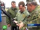Президент России Дмитрий Медведев побывал на полигоне Балтийского флота Хмелевка, где проходят оперативно-стратегические учения "Запад-2009"