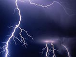 В Сальвадоре молния убила футболиста во время матча В Сальвадоре молния убила футболиста во время матча